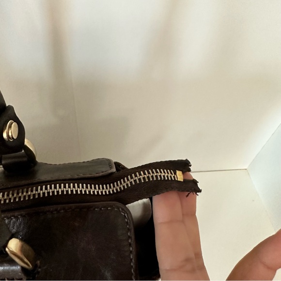 Authentic Gucci Abbey D-ring zip tote bag - Picture 12 of 17